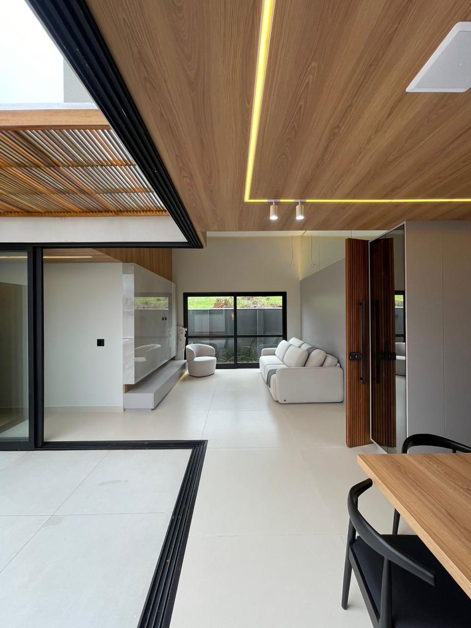 Residencial J + S, Residencial